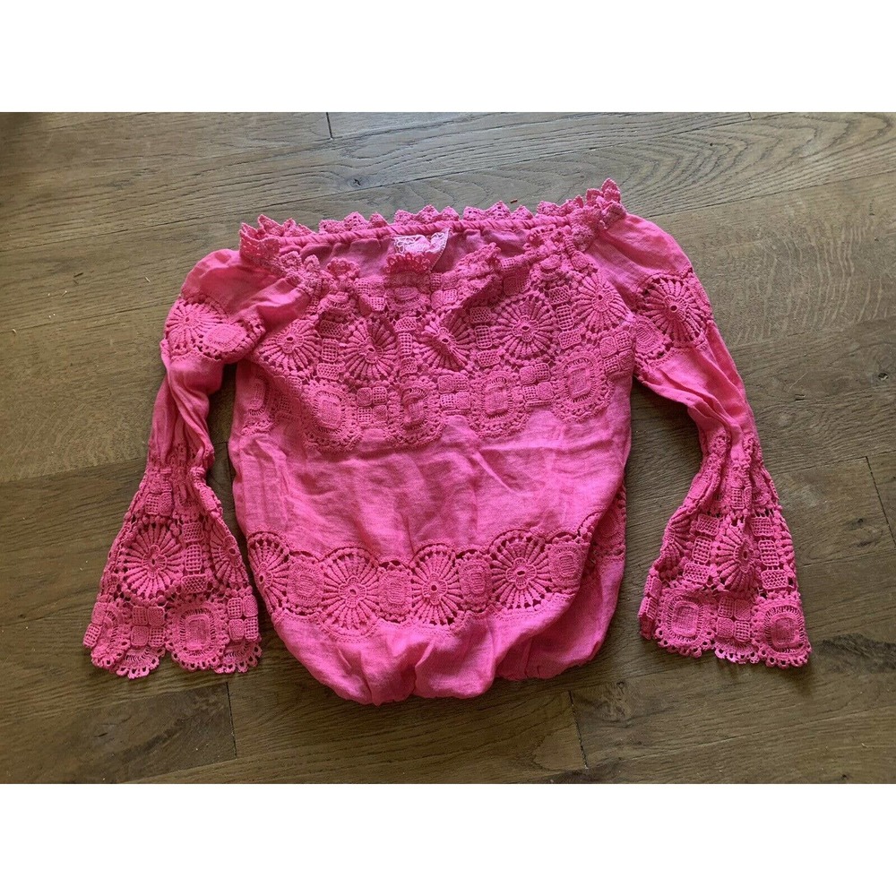 TEMPTATION POSITANO Italy Off Shoulder Eyelet Lace Pink Blouse Top M EXCELLENT